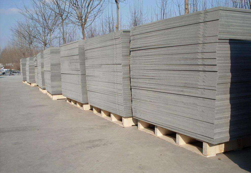 <a href=http://www.ssdsw.com/zjtb/ target=_blank class=infotextkey>PVC磚機托板</a>