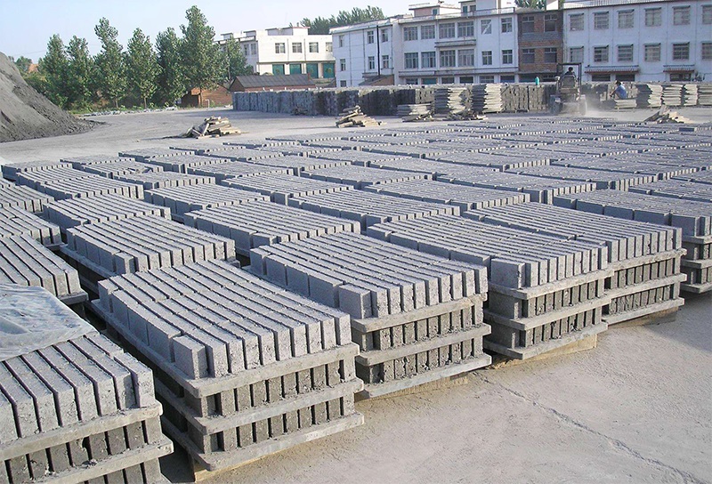 <a href=http://www.ssdsw.com/ target=_blank class=infotextkey>空心磚托板</a>廠家